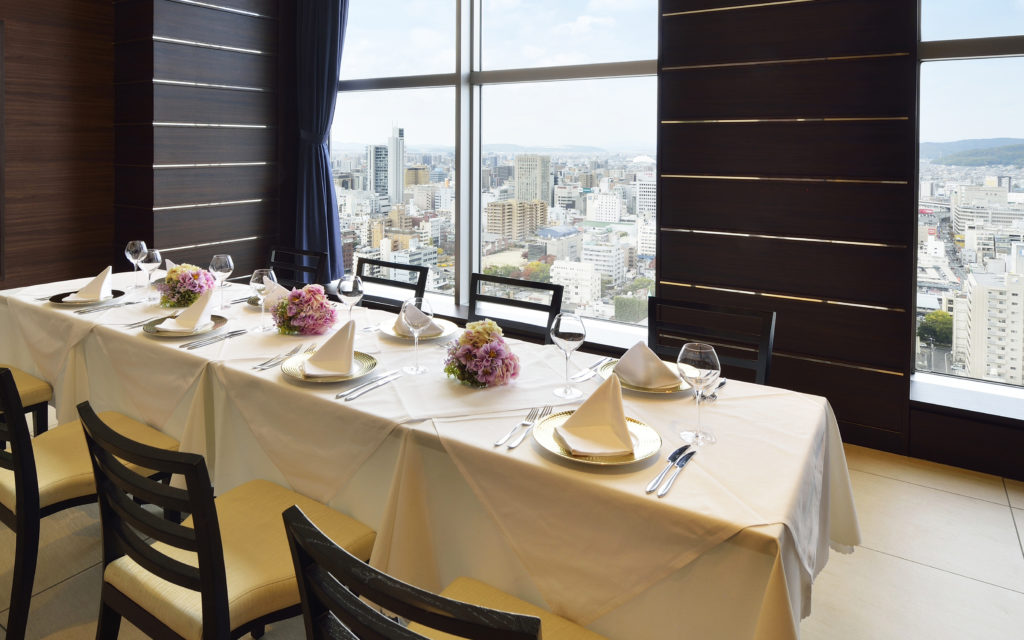 両家顔合わせの流れは？当日までの準備やマナーも知っておこう