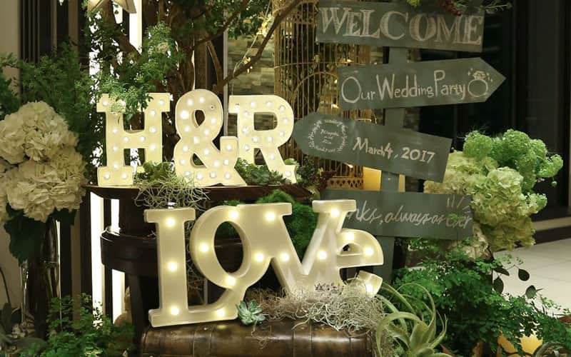 憧れが詰まった宝石箱のようなナイトウエディング☆